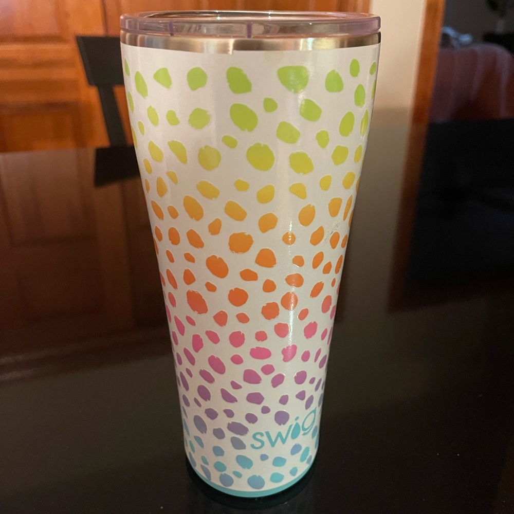 Swig Cup